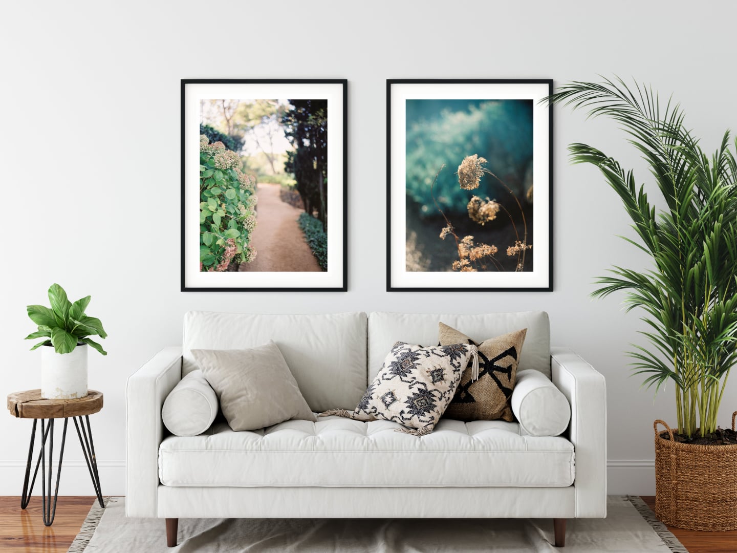 Poster Along the Path of Hydrangeas